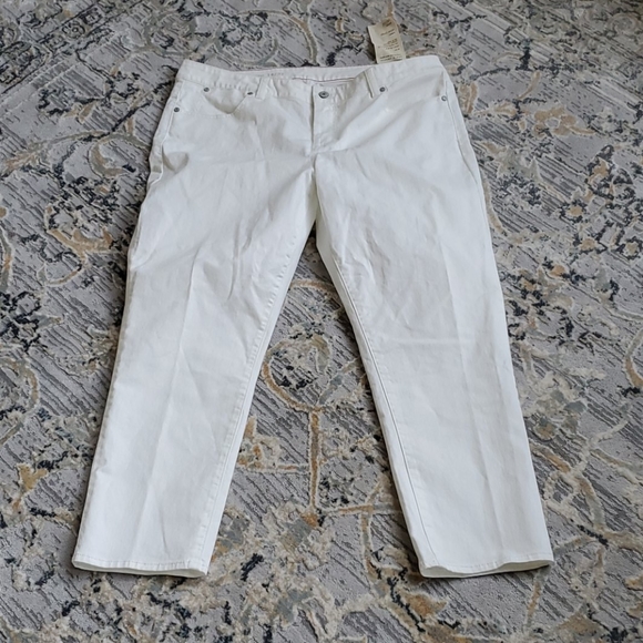 SOLD! TALBOTS Signature Slim Crop Denim - Size 14 - Picture 7 of 9